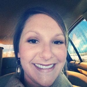 Meet your Posher, Mary alicia